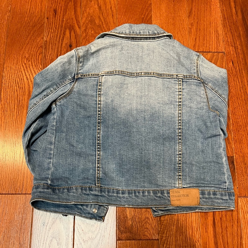 Jacket - Picture 6 of 8